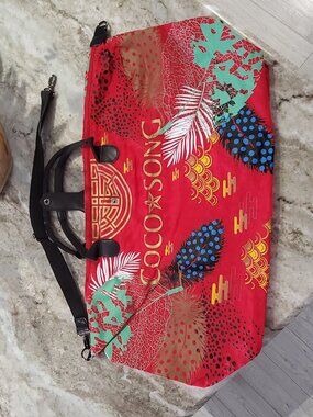 Coco Song Tote Bag w. removable shoulder strap